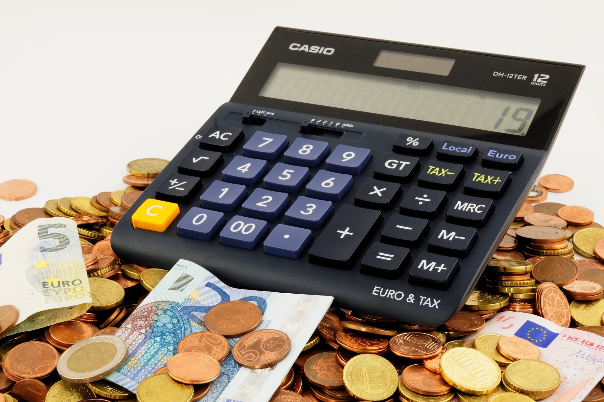 Conseiller fiscal à Annecy : votre expert en défiscalisation et réduction d'impôt